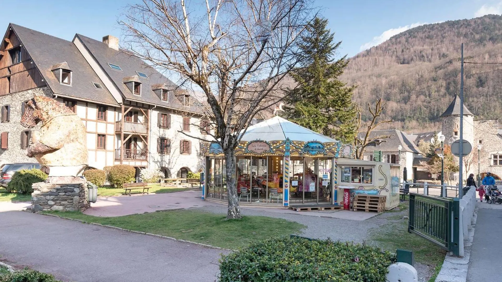 Appartement Centre Saint-Lary Avec Balcon, Parking Et Proximite Commerces 6 Pers - Fr-1-296-382 France
